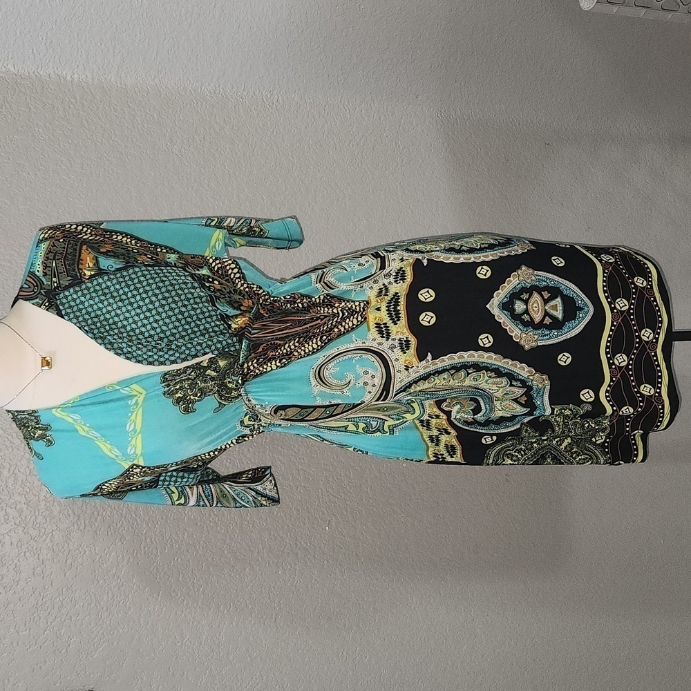 Bohemian Paisley Dress Size Medium 3/4 Sleeves V Neckline